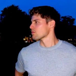 Meet your Posher, Elijah